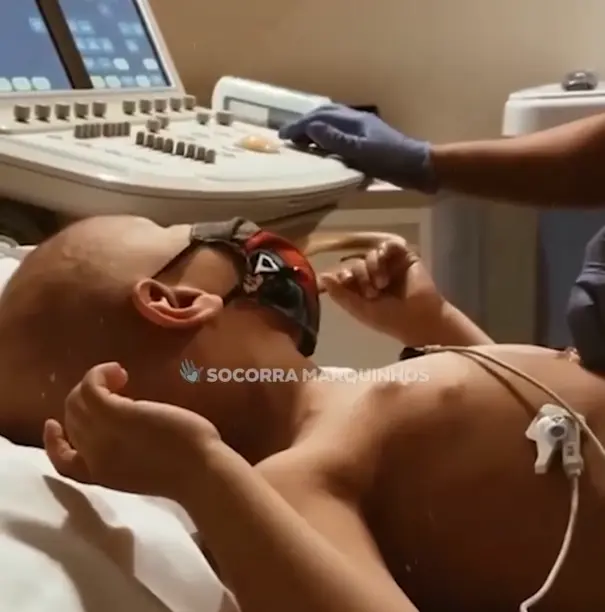 Marquinhos em atendimento